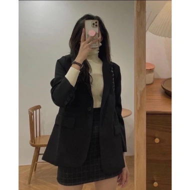 Áo blazer nữ cao cấp màu be sữa phong cách Hàn Quốc, đệm vai Quảng Châu - 183.200₫