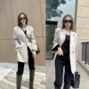 Áo Blazer Nữ Cổ Ve Dáng Rộng Màu Xám Có Lót Trong - Giảm Giá Đến 850k
