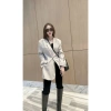 Áo Blazer Nữ Cổ Ve Dáng Rộng Màu Xám Có Lót Trong - Giảm Giá Đến 850k 3