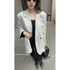 Áo Blazer Nữ Cổ Ve Dáng Rộng Màu Xám Có Lót Trong - Giảm Giá Đến 850k 7