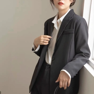 Áo blazer nữ dài tay set vest công sở trẻ trung, thiết kế kèm dây thắt Giá 285.000 VND