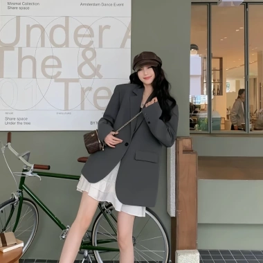 Áo Blazer Nữ Dáng Dài Xám Retro Dáng Rộng – Kiểu Hàn Quốc AZ1.073 Giá 410,620₫