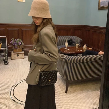 Áo blazer nữ dáng rộng cài cúc phong cách Hàn Quốc – đi học & đi làm, giảm còn 249k 7