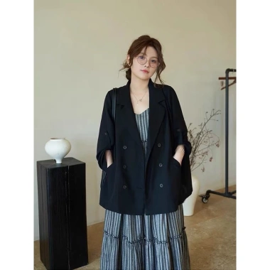 Áo blazer nữ dáng rộng Hàn Quốc AK23 - vest tay lửng xẻ tay, form suông bigsize, công sở sang trọng, giảm giá 335.999₫ 7