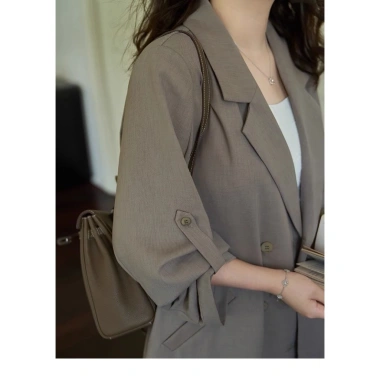Áo blazer nữ dáng rộng Hàn Quốc AK23 - vest tay lửng xẻ tay, form suông bigsize, công sở sang trọng, giảm giá 335.999₫ 9