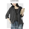Áo blazer nữ LAHSTORE linen 1 lớp tay dài cổ ve ngọc 2 túi 2 cúc - 4 màu (Be, Đen, Rêu, Nâu) Giá chỉ 290.400 VND 7