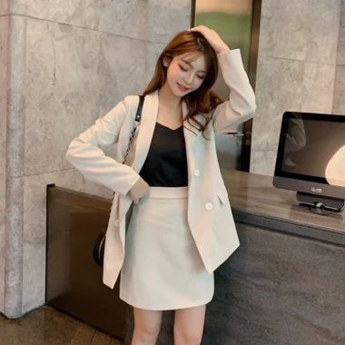 Áo blazer nữ tay dài form vừa người, áo vets freesize dưới 65kg, giảm giá 23% chỉ 161k