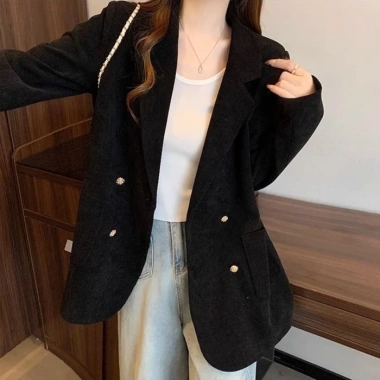 Áo blazer nữ vải nhung trễ vai, thiết kế sang trọng, giảm giá 23% chỉ 246.420₫
