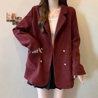 Áo blazer nữ vải nhung trễ vai, thiết kế sang trọng, giảm giá 23% chỉ 246.420₫ 5 Áo blazer nữ vải nhung trễ vai, thiết kế sang trọng, giảm giá 23% chỉ 246.420₫ 5