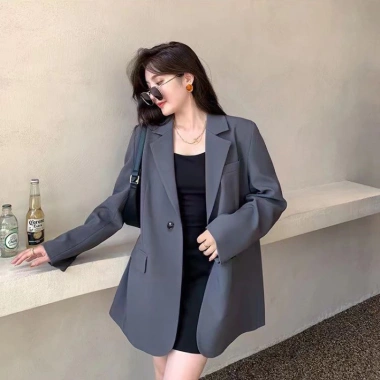 Áo blazer rộng xẻ tà phong cách Hàn Quốc năng động cá tính - QCCC giảm 359.000₫ 5 Áo blazer rộng xẻ tà phong cách Hàn Quốc năng động cá tính - QCCC giảm 359.000₫ 5