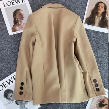 Áo Blazer và Áo khoác Véc 3 màu dáng rộng, thời trang xuân thu nữ - chỉ 259k 6 Áo Blazer và Áo khoác Véc 3 màu dáng rộng, thời trang xuân thu nữ - chỉ 259k 6