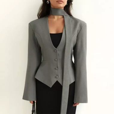 Áo Blazers Dài Tay Màu Trơn Cổ V và Khăn Trang Trí - Phù Hợp Thu Đông Ưu Đãi 329k