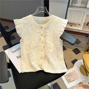 Áo blouse nữ mùa hè 2.025 không tay, ren thêu nhẹ nhàng, phong cách Trung Quốc, thoáng khí - Giá 320.760₫ 5 Áo blouse nữ mùa hè 2.025 không tay, ren thêu nhẹ nhàng, phong cách Trung Quốc, thoáng khí - Giá 320.760₫ 5