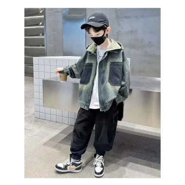 Áo Bomber Denim Rách Oversize cho Bé Trai Xuân Thu - Cotton Dạo Phố, 295k