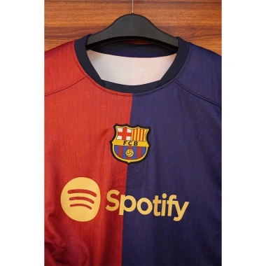 Áo Bóng Đá CLB Barca Sân Nhà Mùa 24‑25 – Vải Mè Thái Caro, Giá 211.250₫