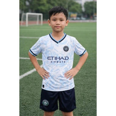 Áo Bóng Đá Trẻ Em Mancity Sân Khách 2.023-2.024 Màu Trắng Size 8-65kg Giá 130.900 VND