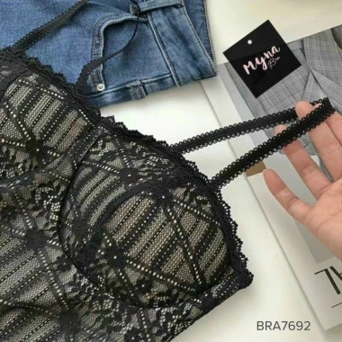 Áo bra nữ ren hoa tôn vòng một, sexy quyến rũ - mẫu BRA13, giảm giá 30% 70.000₫ 3