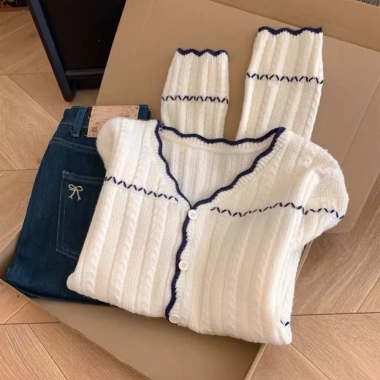 Áo Cardigan Dệt Kim Mùa Thu Thời Thượng 2.025 Giá 117.612 VND Giảm 23% 10