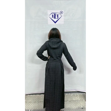 Áo choàng chống nắng UMI đen kiểu croptop lịch hè – Siêu nhẹ, bảo vệ UV, giá chỉ 230.000₫ 6