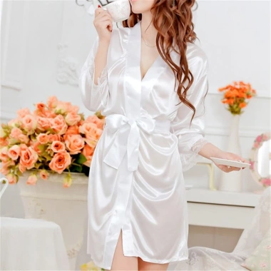 Áo choàng ngủ nữ vải lụa mềm mại phối ren quyến rũ - Giá ưu đãi 78.408₫ 6 Áo choàng ngủ nữ vải lụa mềm mại phối ren quyến rũ - Giá ưu đãi 78.408₫ 6
