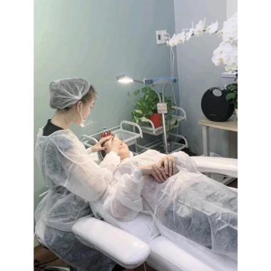 Áo choàng y tế dùng 1 lần, áo phun xăm spa - Giá 19.000đ, an toàn, thoáng mát, không thấm