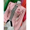 Áo cóm cổ đứng luạ mềm hồng tay dài hoa đôi đẹp, áo dân tộc Thái giảm giá 350k 2