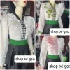 Áo cóm cổ V vải xước trắng cánh bươm tay tơ dài hoa lá xanh - Giá chỉ 350.000 VND