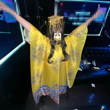 Áo Cosplay Long Bào Hài Hước – Quà Sinh Nhật Độc Lạ, Mũ Rồng Troll, Giá 140k