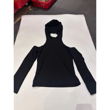 Áo Crop Dài Tay 2hand Q26 – Thời Trang Nữ Đẹp, Giá Chỉ 25.000₫