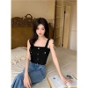 Áo Croptop 2 Dây Một Hàng Cúc Đen Trắng - Giá 95.000₫, Thời Trang Nữ Sành Điệu 9