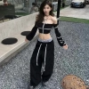 Áo croptop ngắn chữ thập đỏ tối với chi tiết bạc - Thời trang 304k giảm giá 2