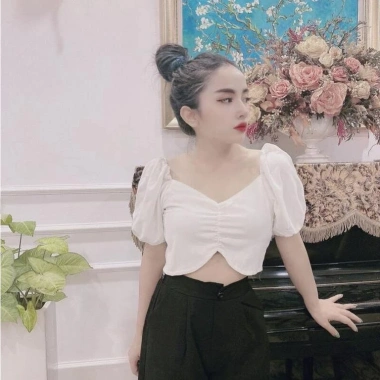 Áo croptop rúm ngực nhún lưng - Thiết kế sexy, giá chỉ 82.800₫ giảm mạnh