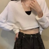 Áo Croptop Tay Dài Cổ Khoét Gợi Cảm Sexy - Giá 124.200₫ Giảm Đặc Biệt 2