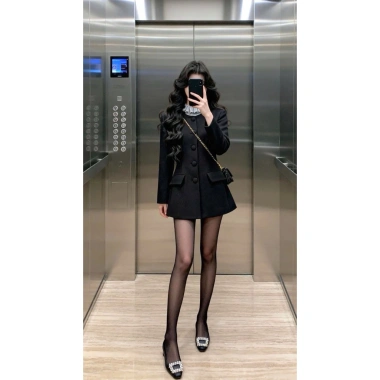 Áo Dạ Blazer Dài Tôn Eo Nút Kim Loại Sang Trọng - Thanh Lịch, Giá Ưu Đãi 720k