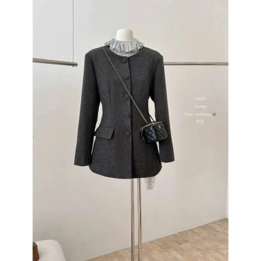 Áo Dạ Blazer Dài Tôn Eo Nút Kim Loại Sang Trọng - Thanh Lịch, Giá Ưu Đãi 720k
