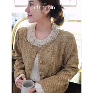 Áo dạ tweed túi hộp cúc đồng ADTTHC – Giá 660.000, giảm 151.800, sang trọng 4 Áo dạ tweed túi hộp cúc đồng ADTTHC – Giá 660.000, giảm 151.800, sang trọng 4