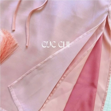 Áo dài bé gái Anh Đào Cúc Chi tặng kèm mận – Xinh xắn mẹ & bé, áo dài tết chỉ 488.800₫ 7