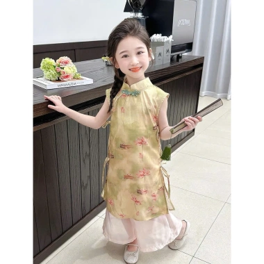 Áo dài bé gái B239 váy dài cổ tàu tùng xoè rộng họa tiết dễ thương - Giá ưu đãi 229.000đ cho Tết