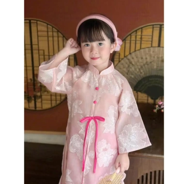 Áo dài bé gái chất tơ 10-30kg - Sang trọng, mềm mịn, dễ thương, giá 147.400₫ 2