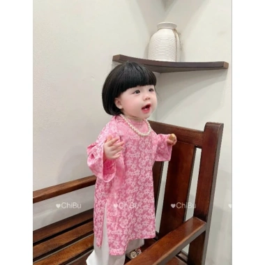 Áo dài bé gái ChiBu lụa gấm hoa mềm mịn 8-40kg kèm khăn tam giác bờm 9 Áo dài bé gái ChiBu lụa gấm hoa mềm mịn 8-40kg kèm khăn tam giác bờm 9