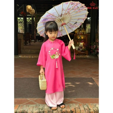 Áo dài bé gái mẫu Hoa Sen xinh xắn, thiết kế cao cấp, size 12‑44kg, sẵn hàng, giảm giá lễ Tết
