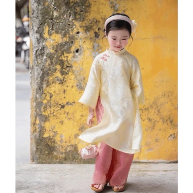 Áo dài bé gái Mimi Kids set lụa gấm cách tân mềm mại 7‑27kg Tết 209.000₫