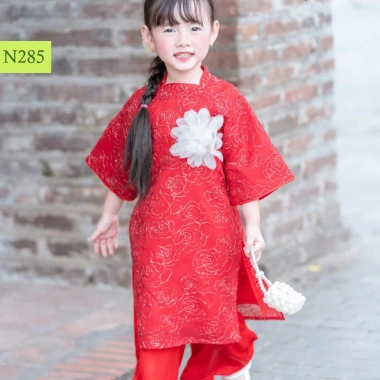 Áo dài bé gái Oli River cao cấp màu đỏ sang trọng - Giá ưu đãi 322.500₫ 2 Áo dài bé gái Oli River cao cấp màu đỏ sang trọng - Giá ưu đãi 322.500₫ 2