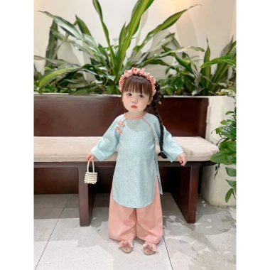 Áo Dài Cách Tân Bé Gái Gấm Cao Cấp - Băng Đô Xinh Dễ Thương Cho Mùa Tết