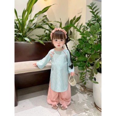 Áo Dài Cách Tân Bé Gái Gấm Cao Cấp - Băng Đô Xinh Dễ Thương Cho Mùa Tết