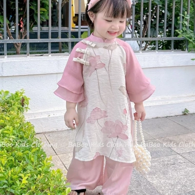 Áo Dài Cách Tân Bé Gái In Sen Tay Lụa Mềm 2 Lớp Baboo Kids Quần Lụa Xuông A6 Giá 139k 2