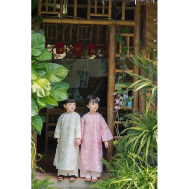 Áo dài cách tân bé gái Tết 2.026, chất mềm, 2 màu vàng đỏ, giá chỉ 320.000₫ 7