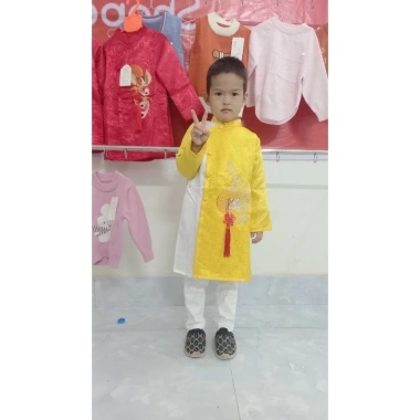 Áo dài cách tân gấm cao cấp thêu bé trai - Thiết kế hiện đại, vải mềm mại, điểm nhấn sang trọng, phù hợp mọi dịp, giá chỉ 59.000₫, ưu đãi giảm giá