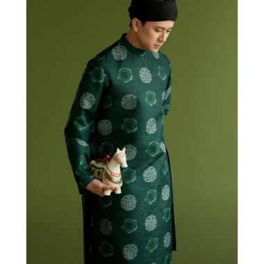 Áo dài cách tân nam 2.026 - Thiết kế đẹp, chất vải loại 1, giá rẻ 395.300 VND