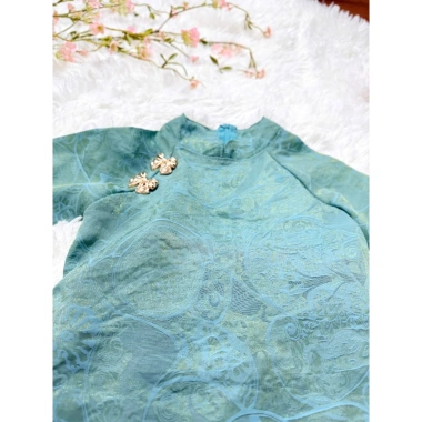 Áo dài cách tân Nhã Ý cho bé gái 2 tà Lụa Ánh Kim 8-28kg Giá chỉ 169.000₫ 4